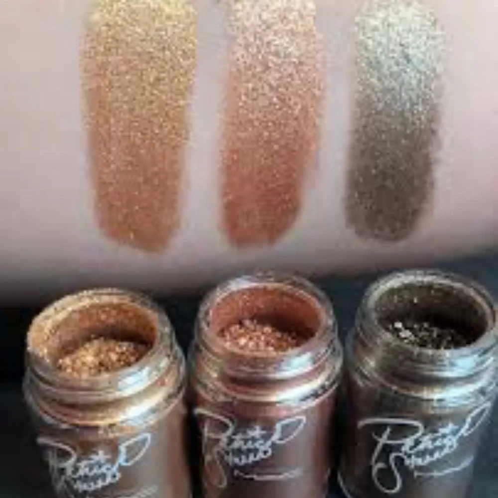 MAC Cosmetics this super