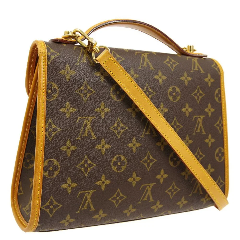 Louis Vuitton outside ab