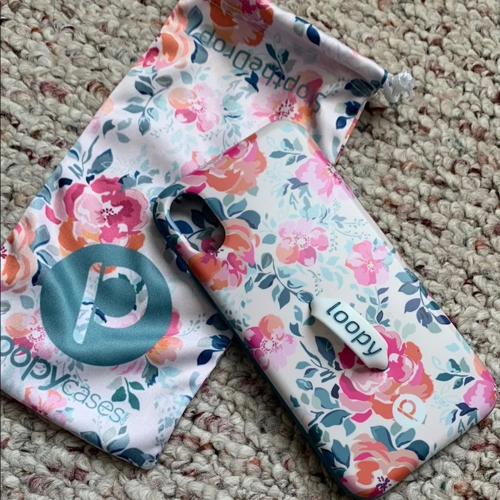 Loopy Gardenia Floral Phone Case iPhone XS