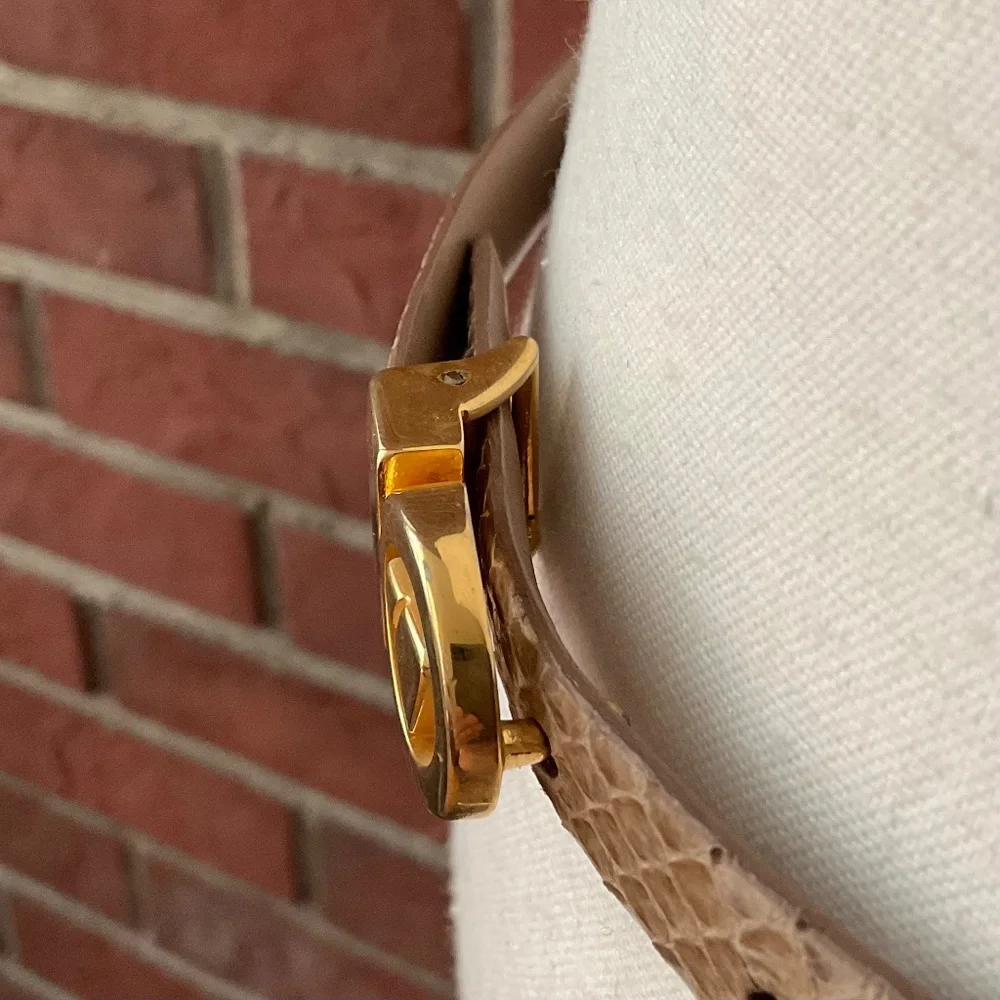 N/A vintage beige