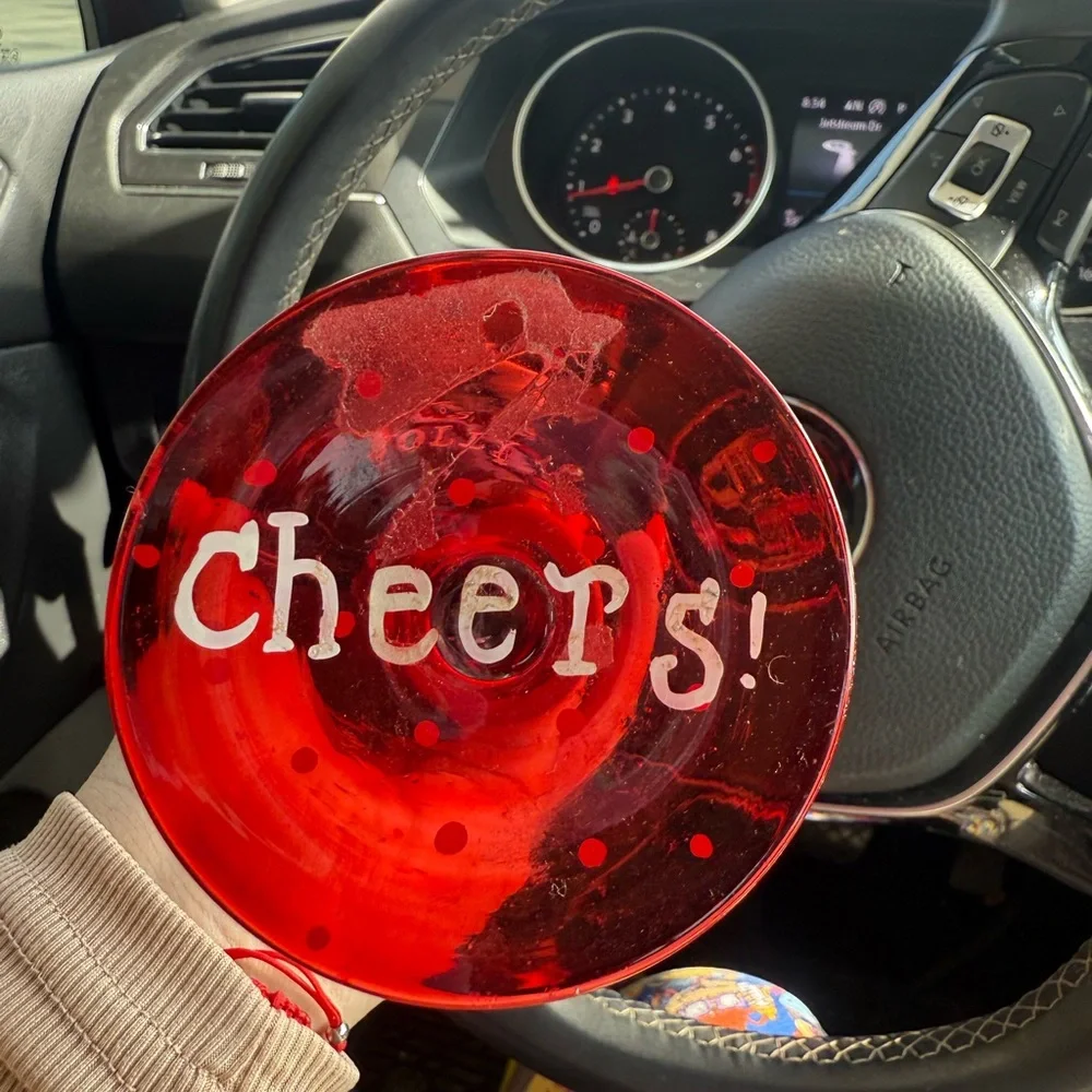 N/A cheerful red