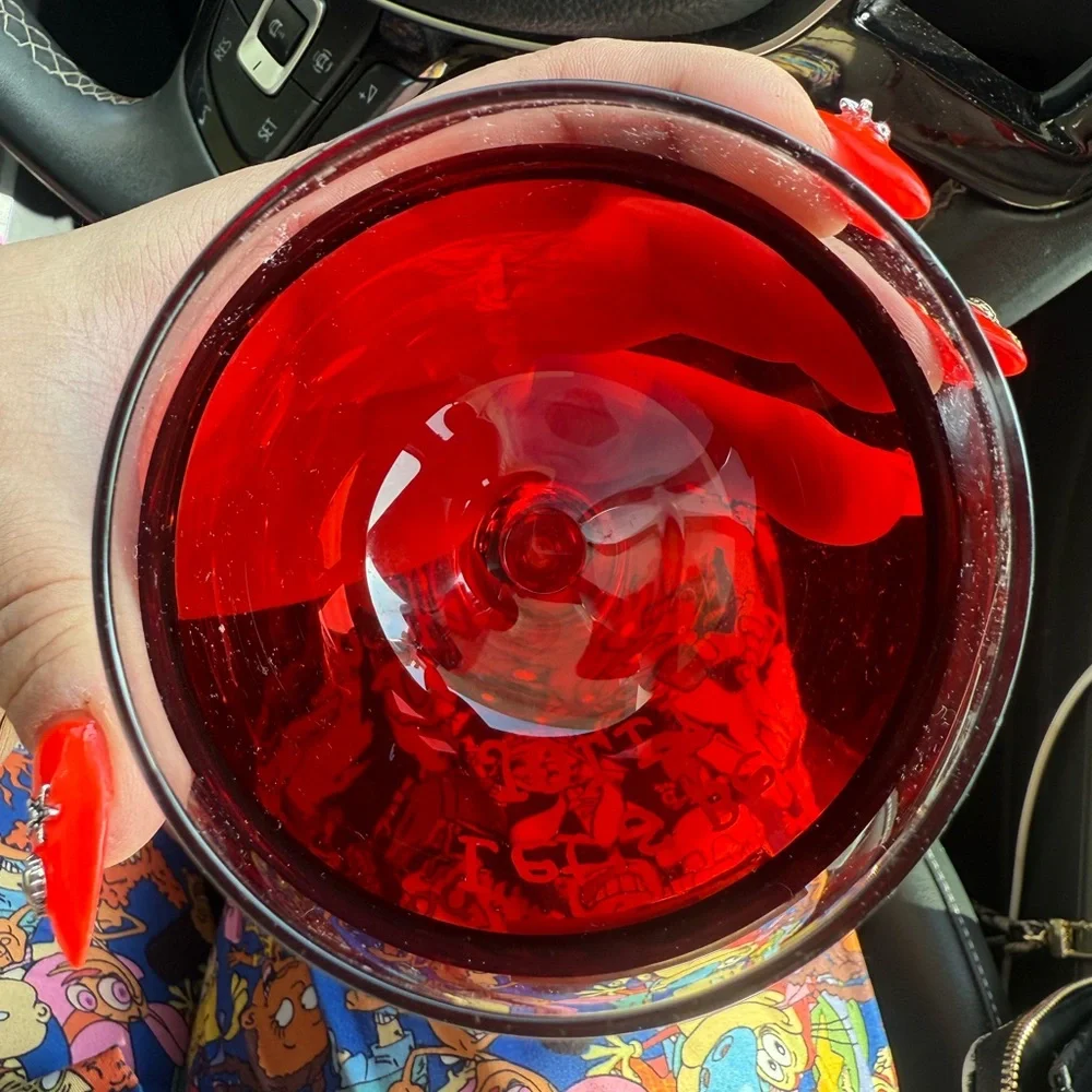 N/A cheerful red