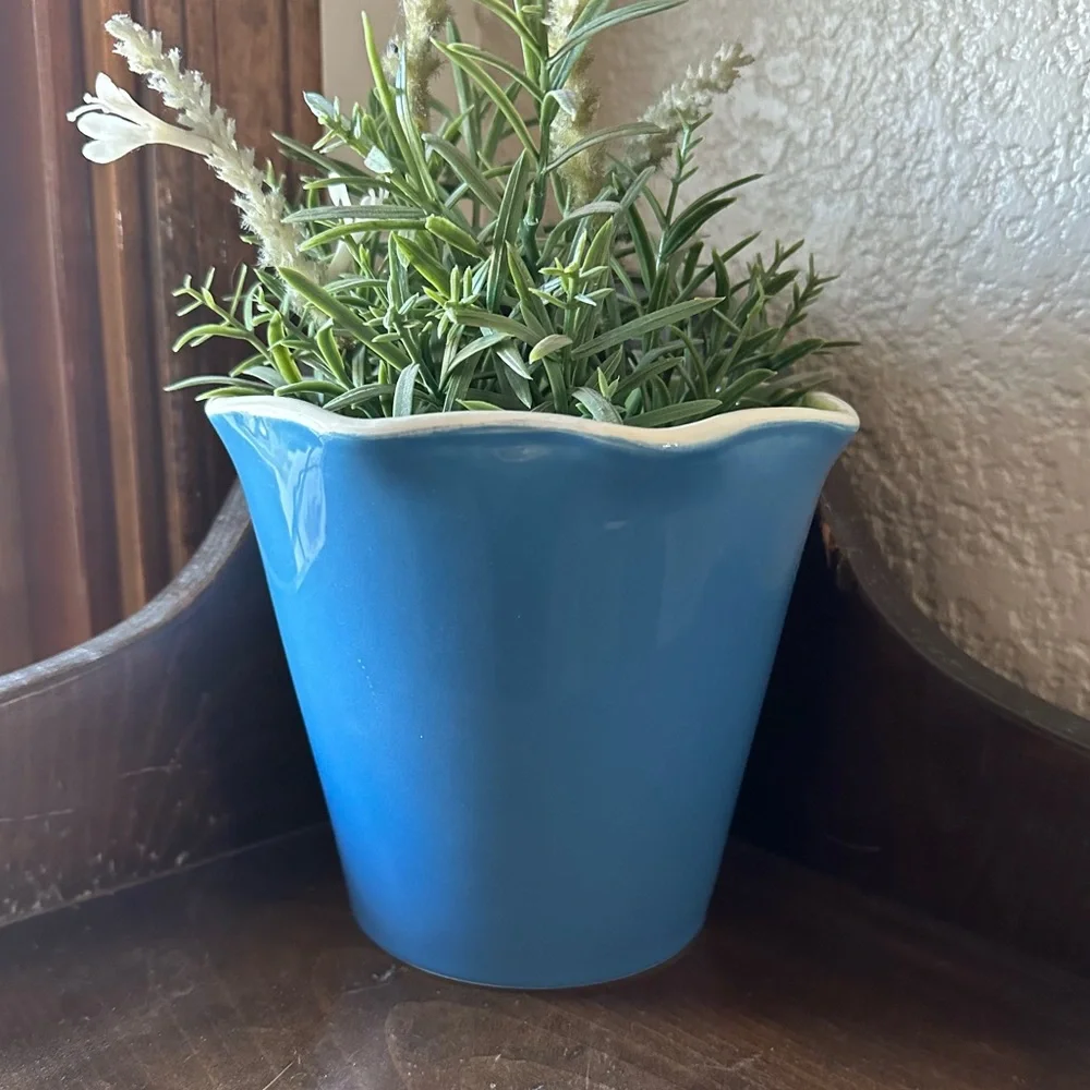 Crate&Barrel two tone