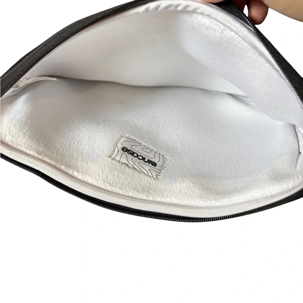 Incase stylish tablet