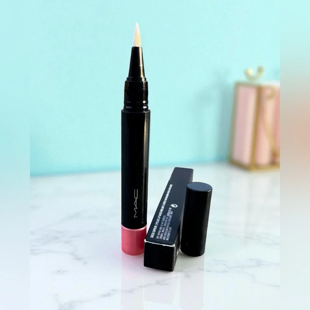 MAC Cosmetics mac cherry