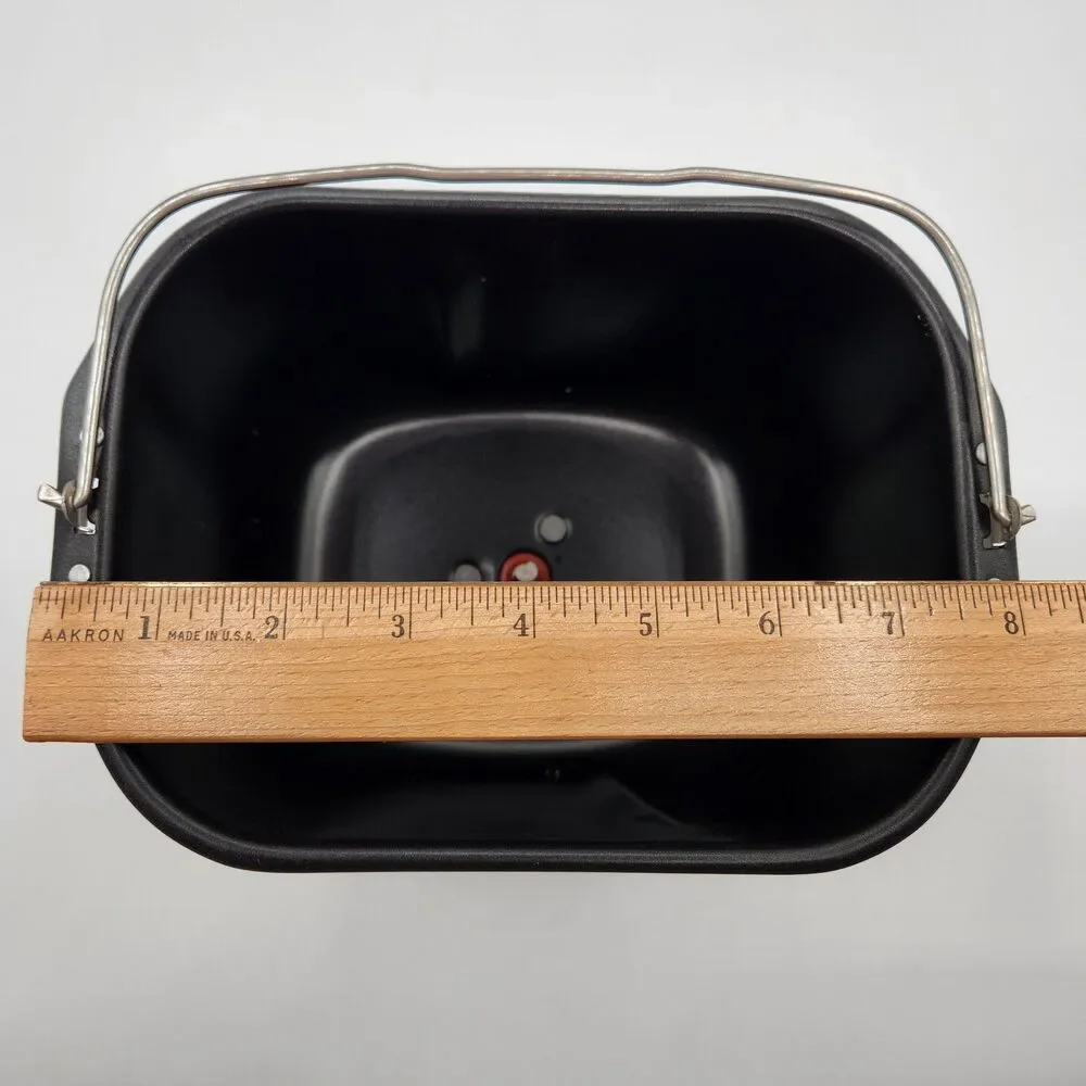 Cooks bread maker