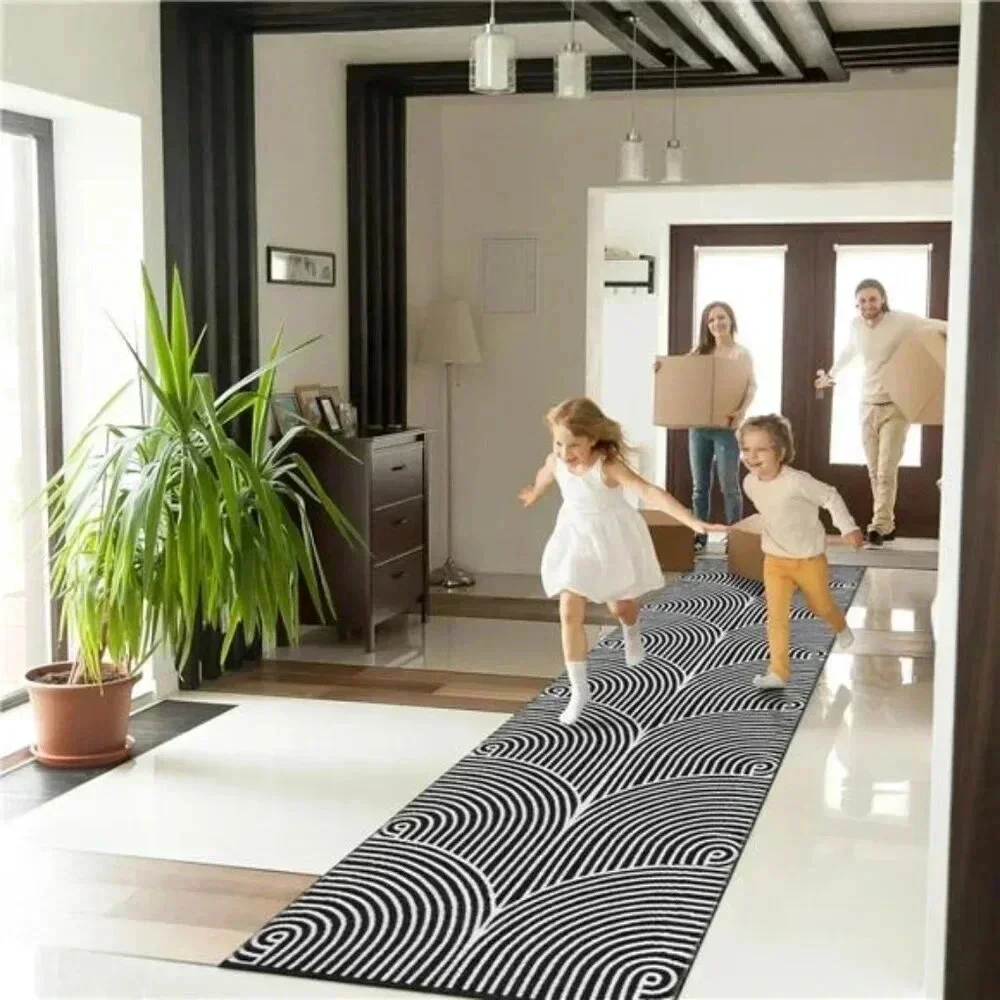 N/A ⚡long hallway