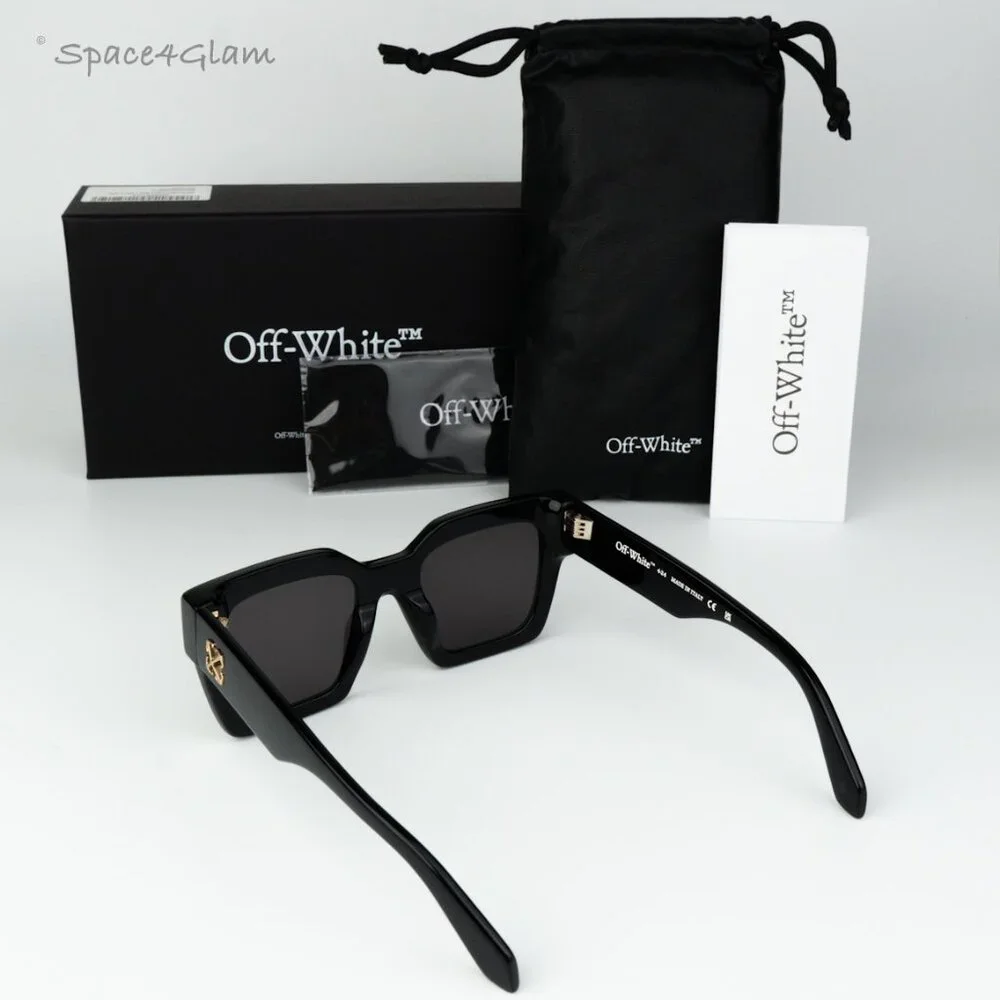 Off-White off white