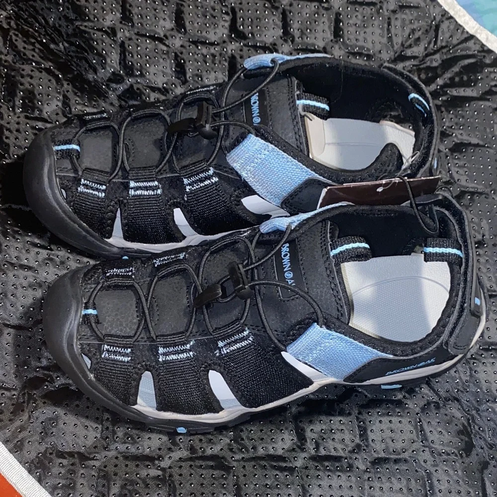 Black and Blue Athletic Water Shoes