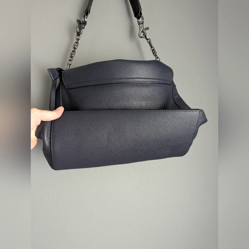 Botkier great gently