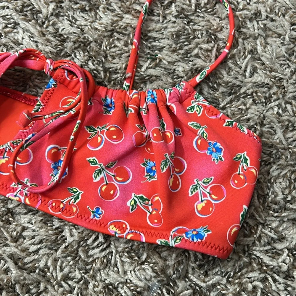 PacSun eco red