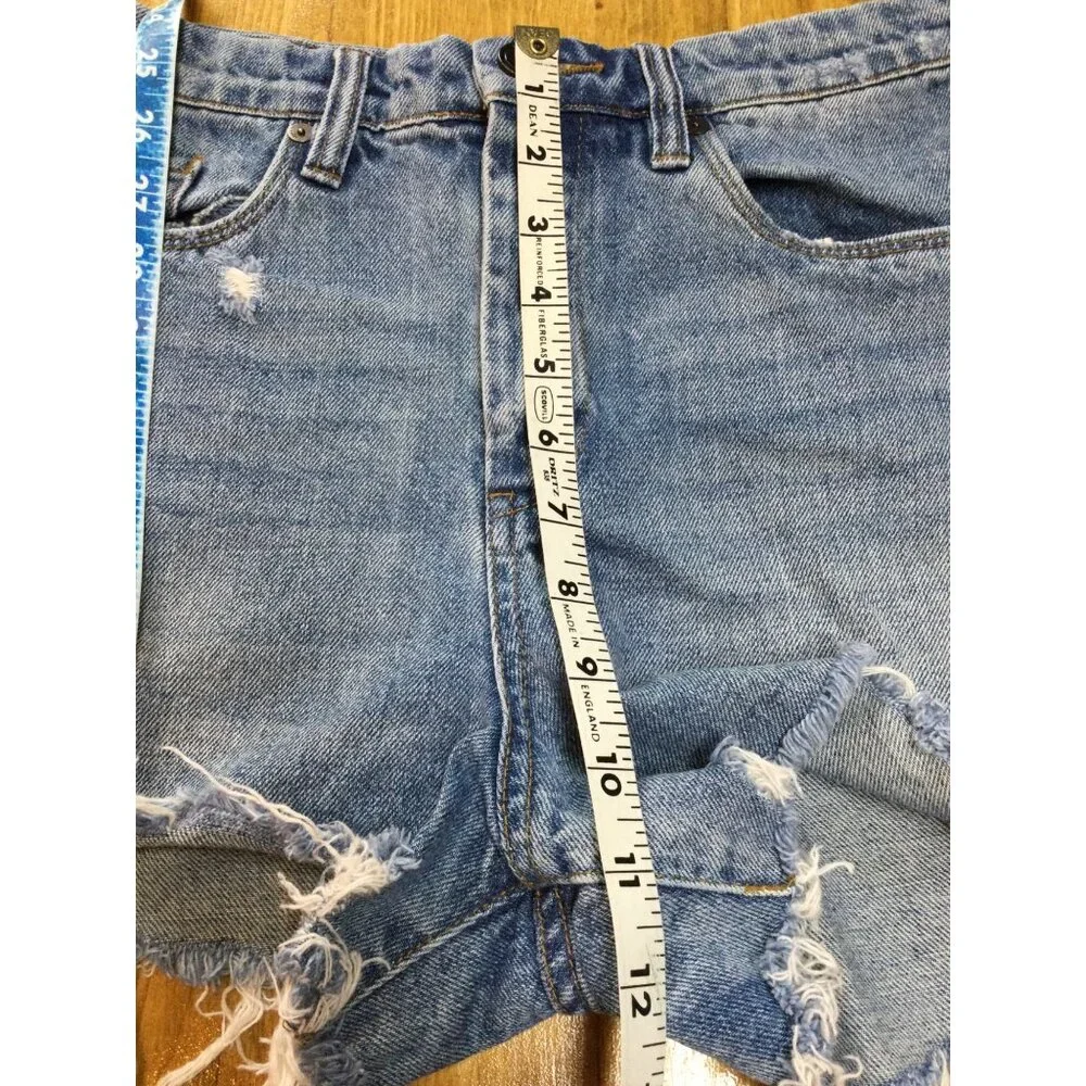 Blank NYC button zip