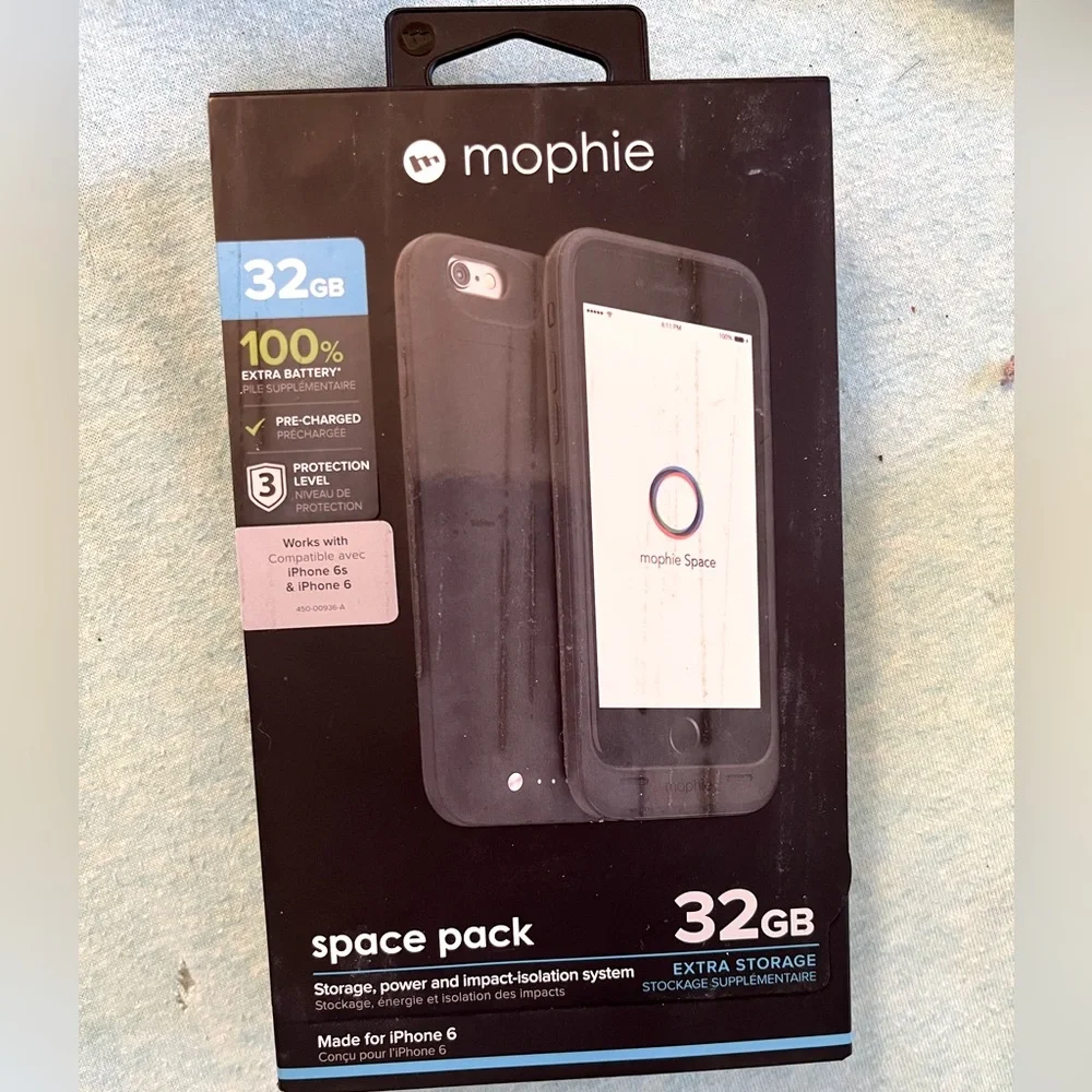 Mophie Black 32GB Space Pack for iPhone 6 **NEVER USED**