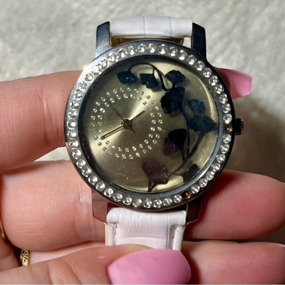 Vintage LBVYR Watch Flower Print Crystal Watch Silver Toned