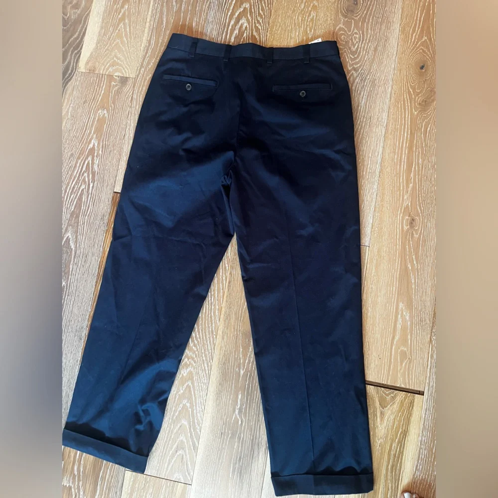 Brooks Brothers elegant navy