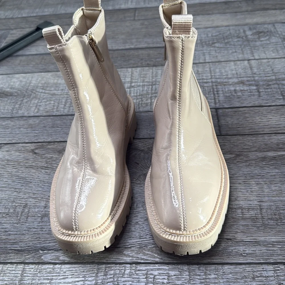 Sam Edelman chic light