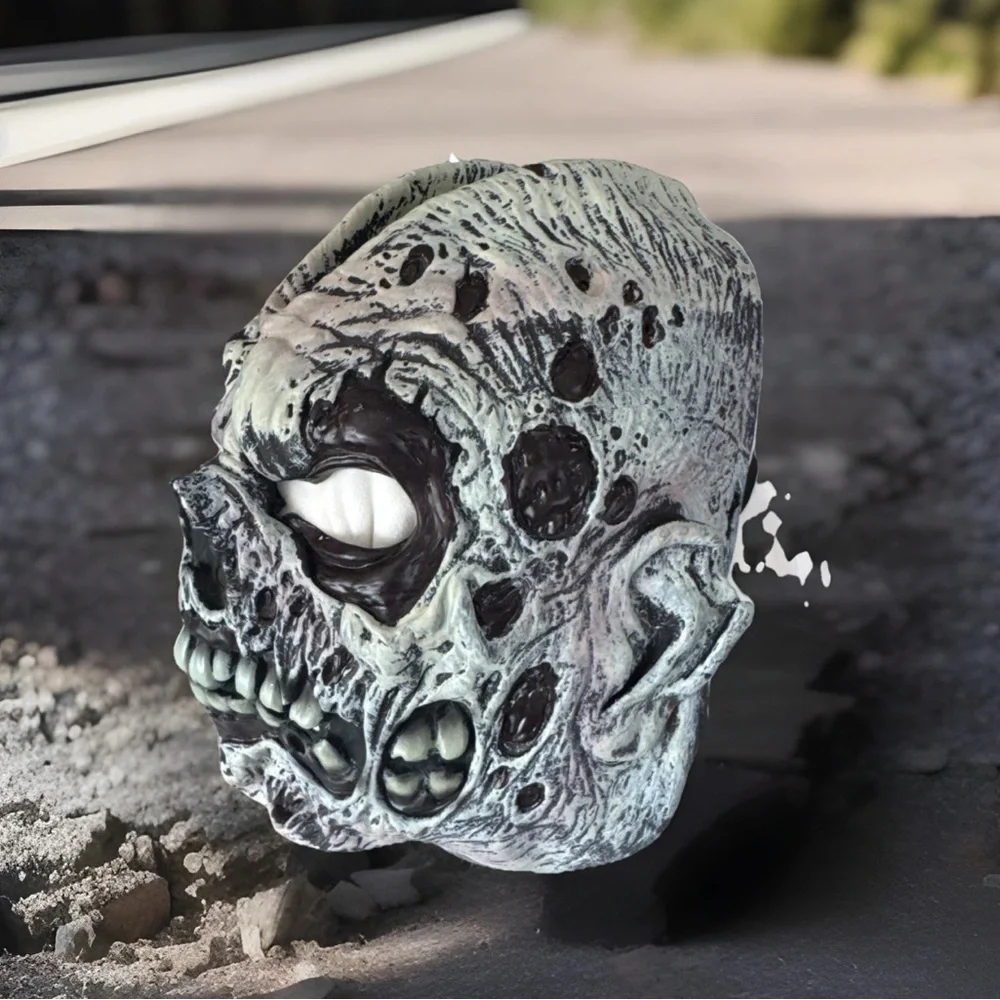 N/A terrifying skull