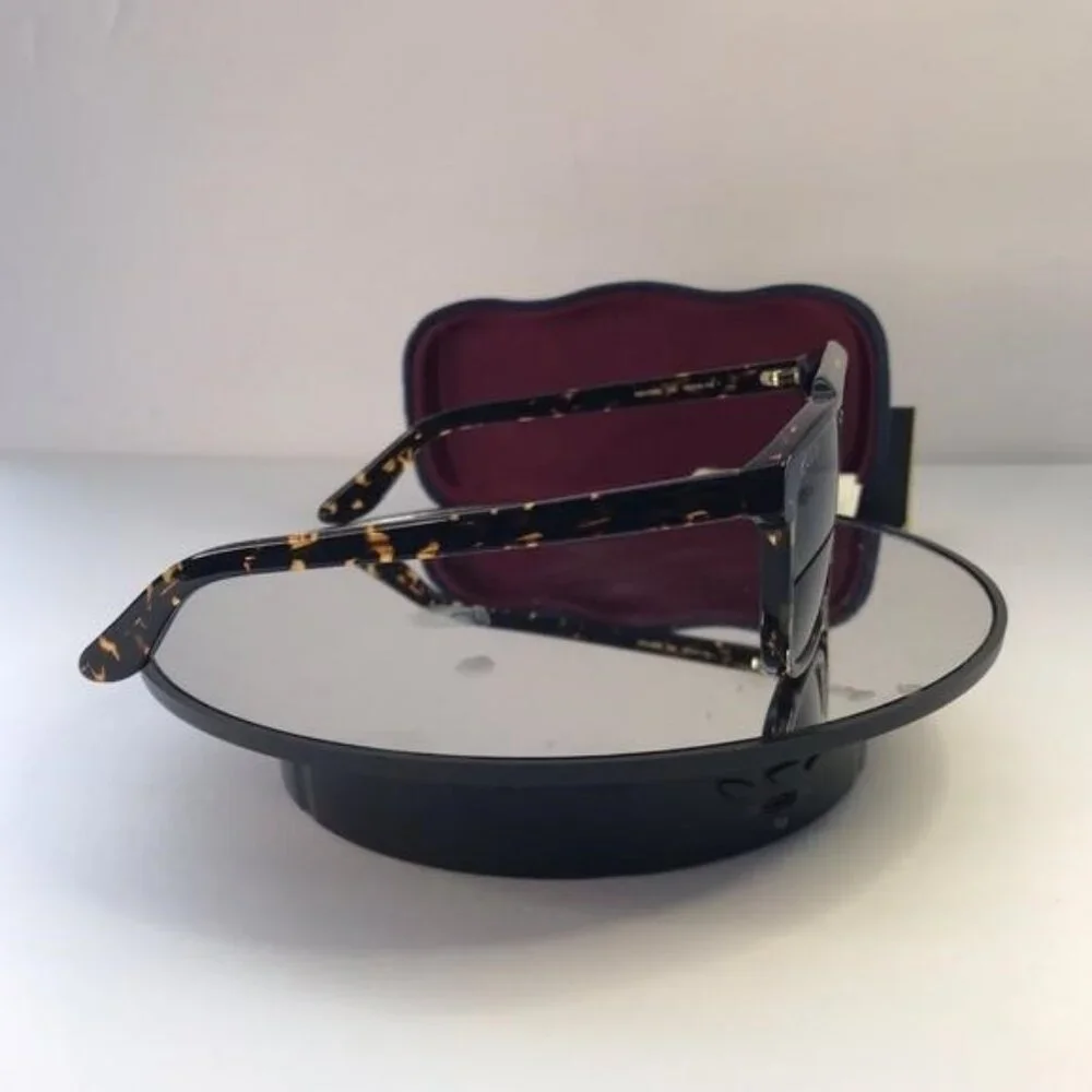 Gucci product details
