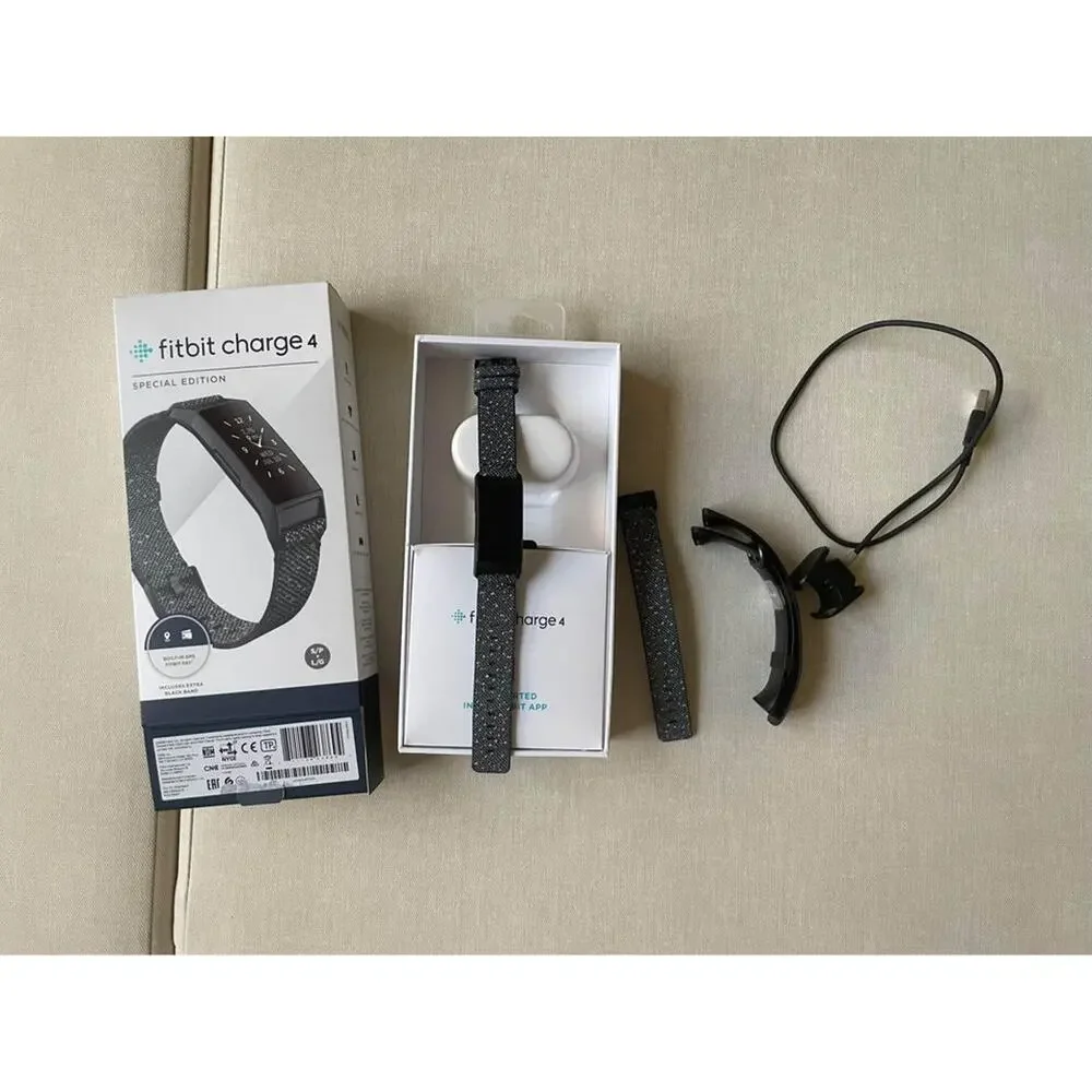 Fitbit Charge4 Special Edition