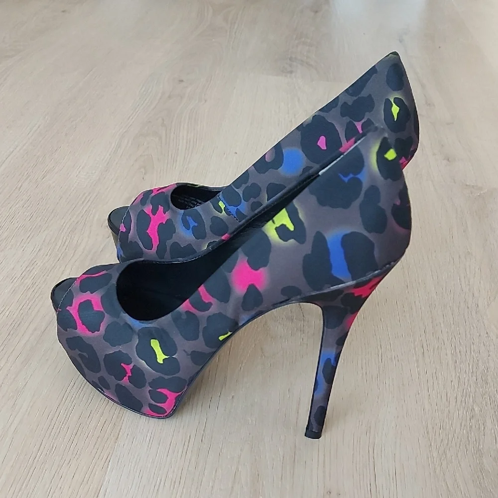 Hot Pumps Black Grey Pink Peep-Toe Platform Heels
