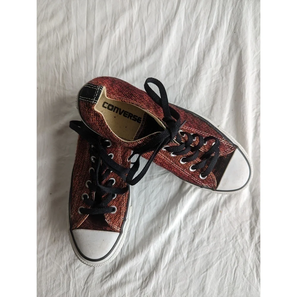 Converse red knit