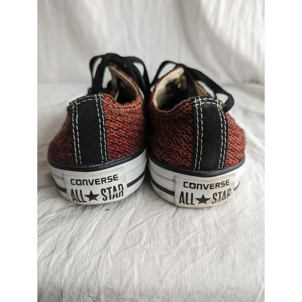 Converse red knit
