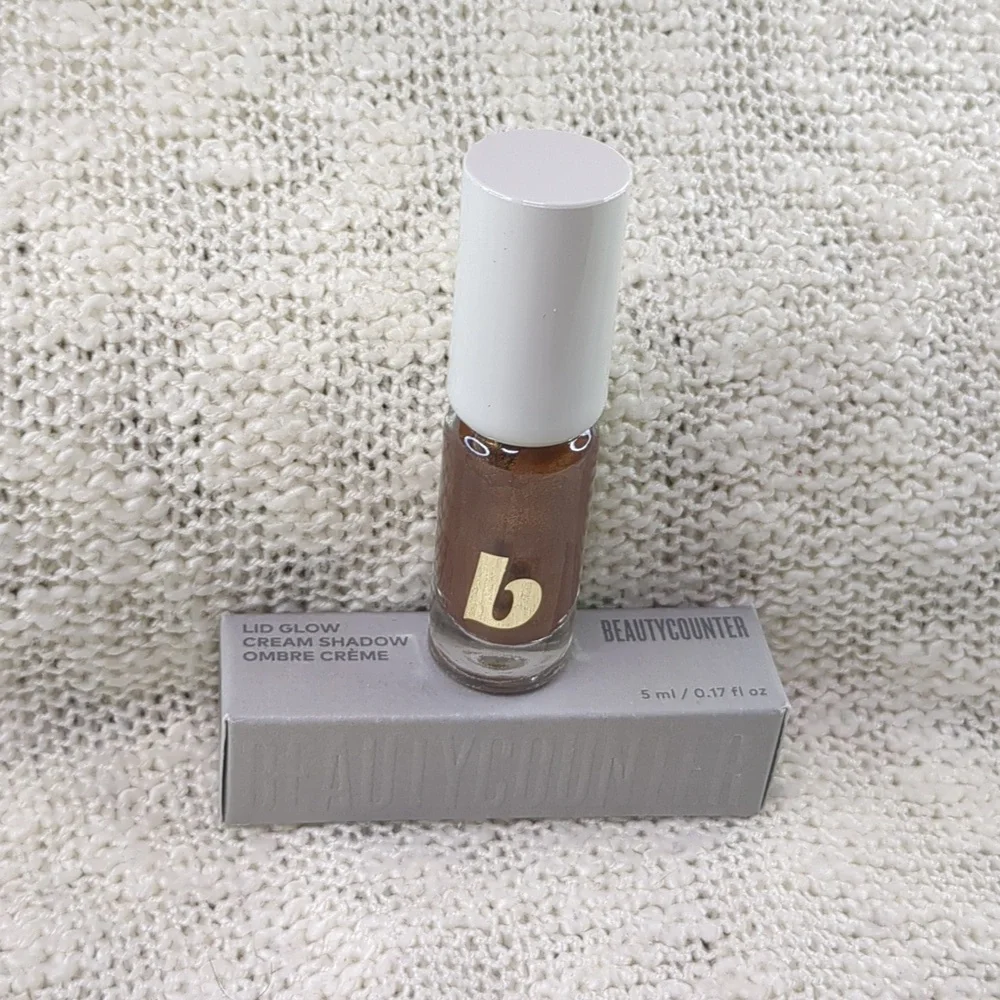 beautycounter lid glow
