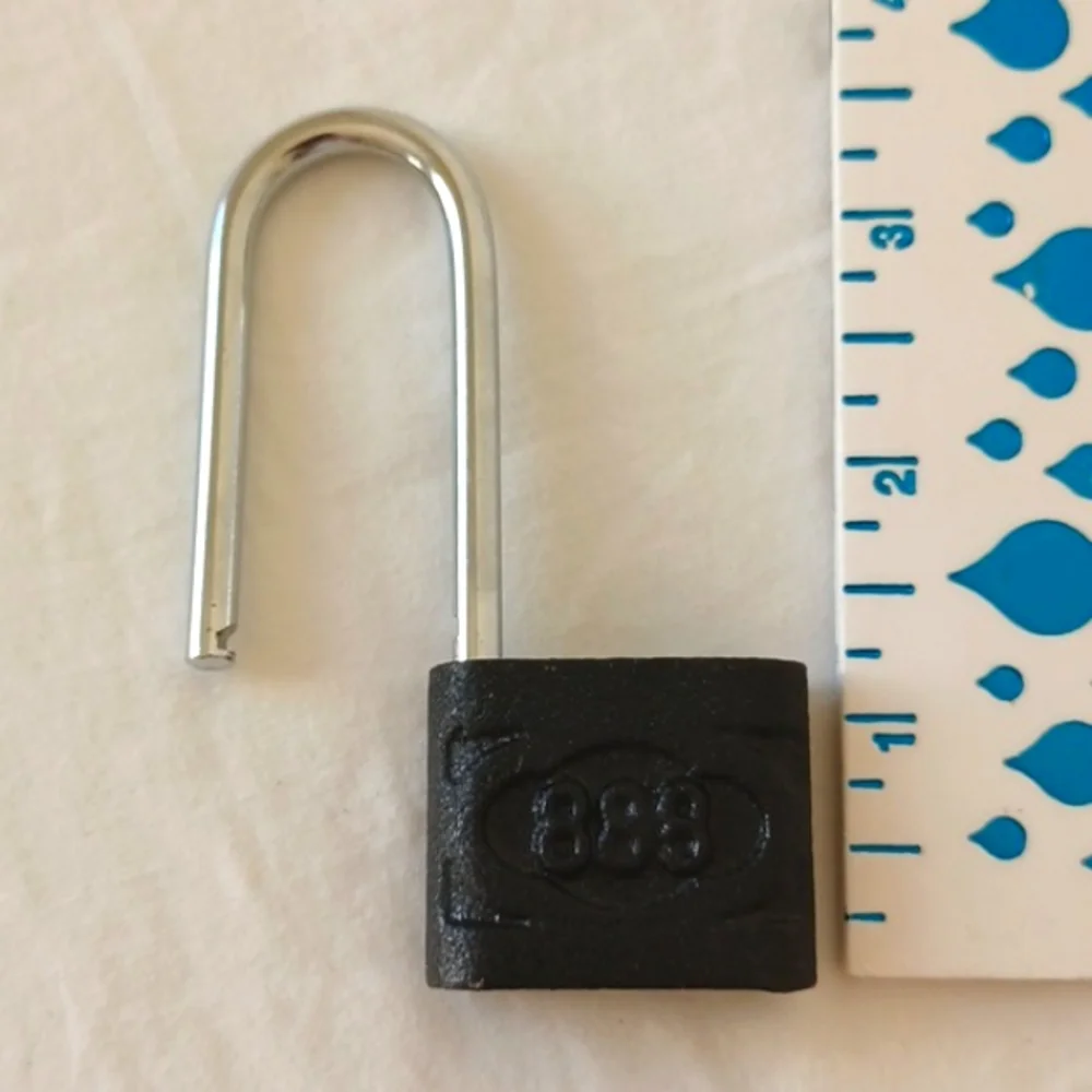 888 vintage padlock