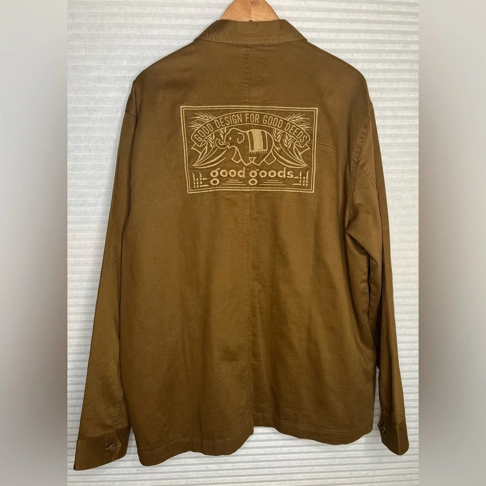 Good Design for Good Deeds pit 25”
