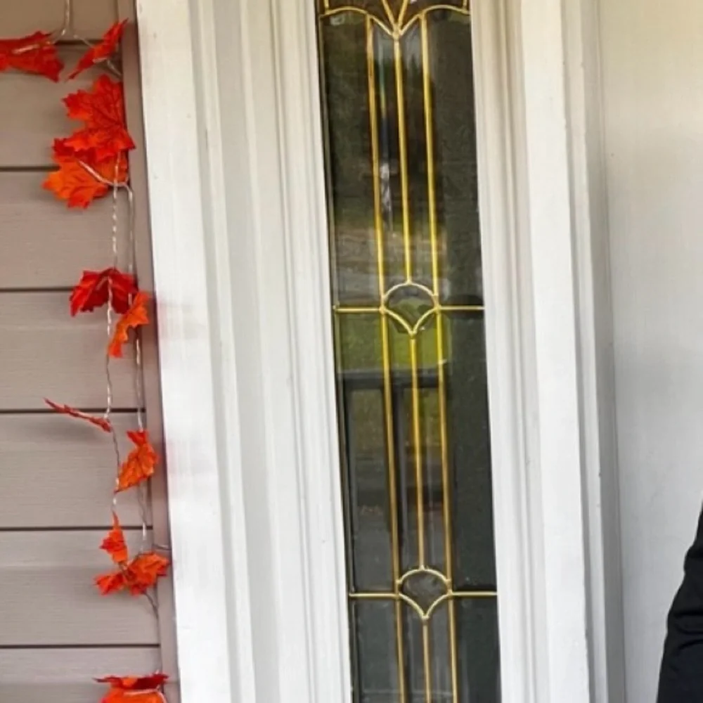 5 strands of led battery powered lighted fall leaves garland