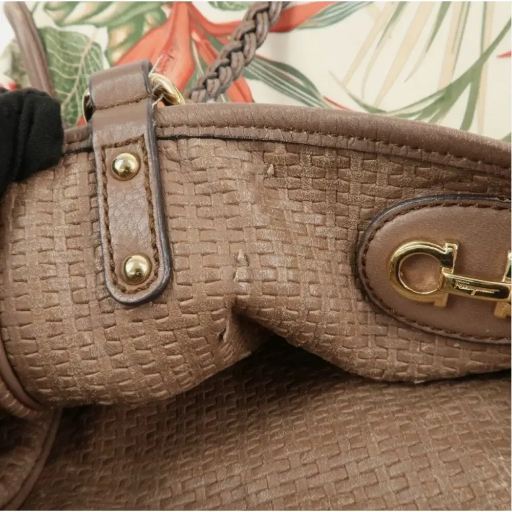 Salvatore Ferragamo step into
