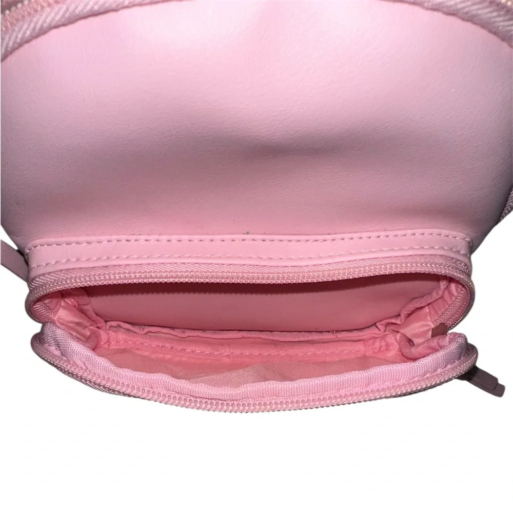 N/A straps adjustable