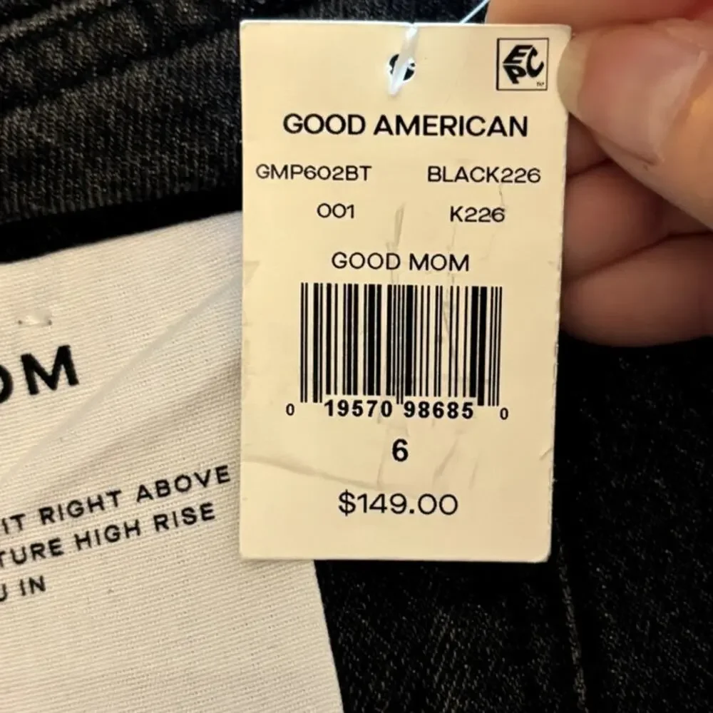 Good American msrp size around