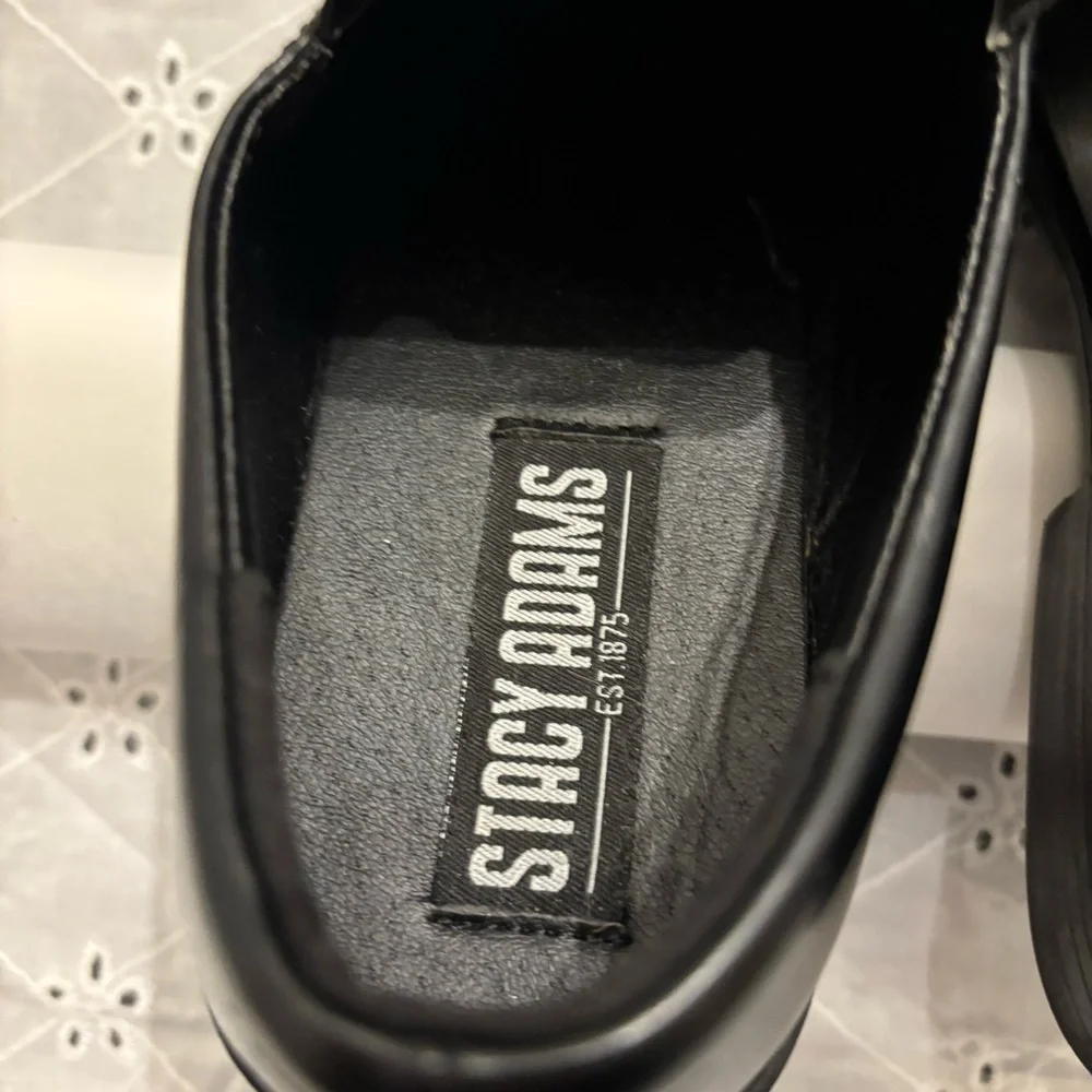 Stacy Adams sleek black