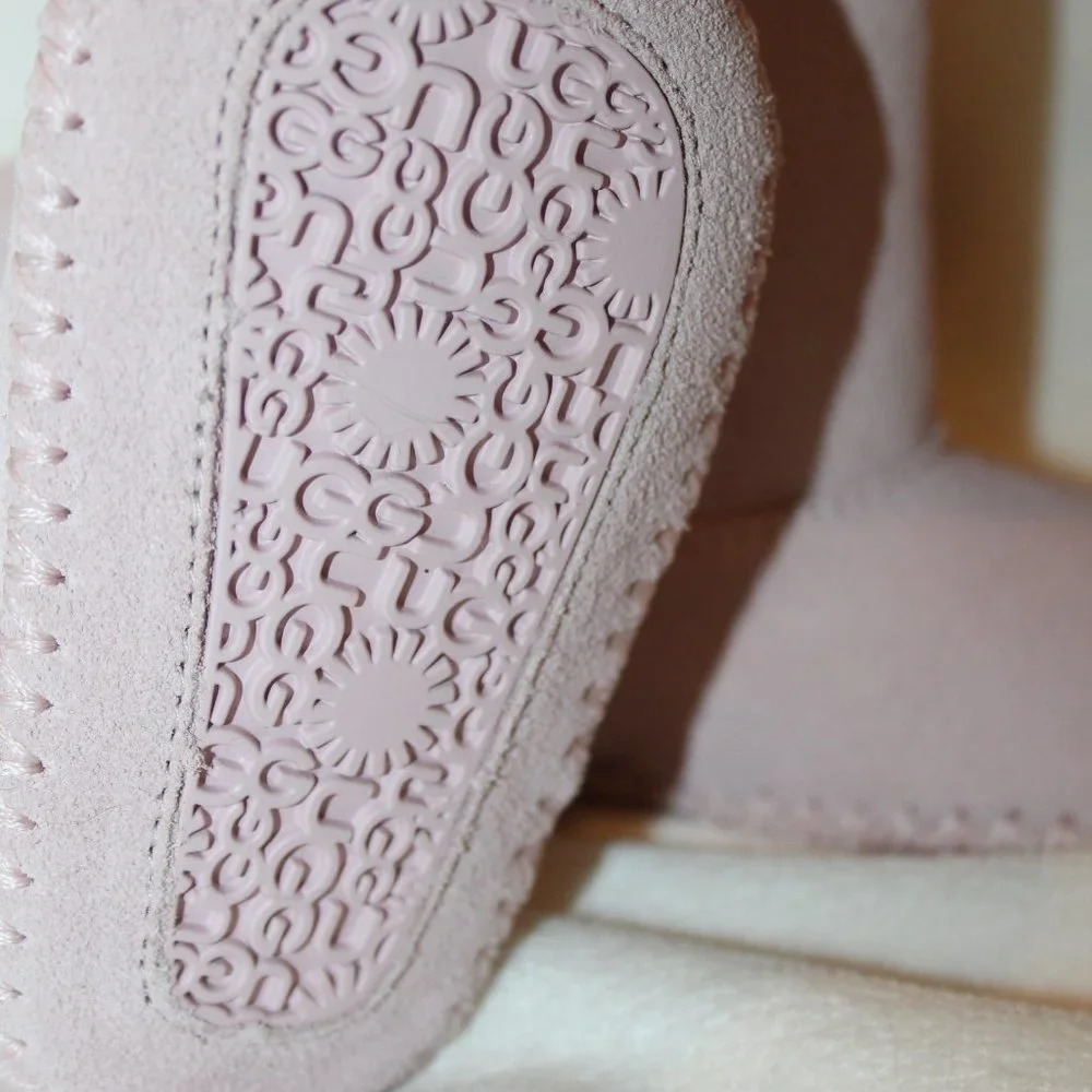 UGG size info