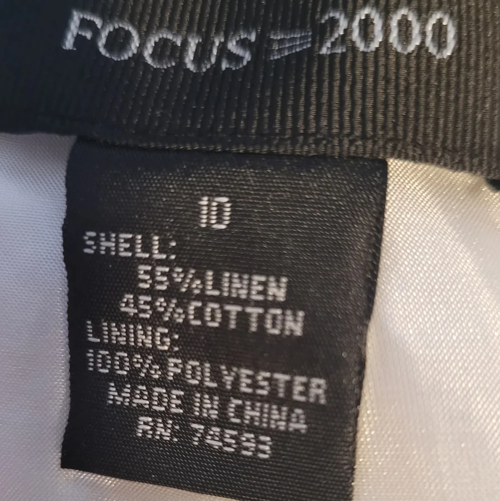 Focus 2000 nwot focus