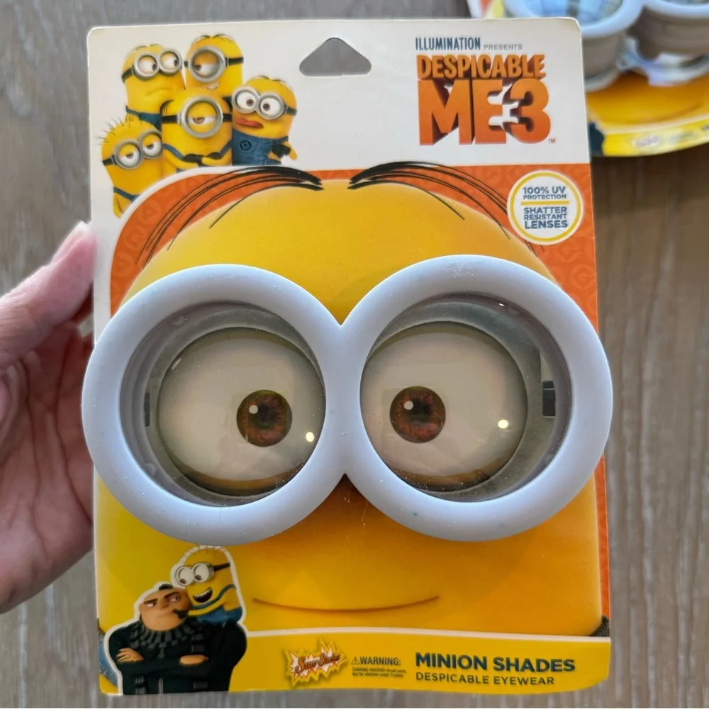 Universal Minion Goggles