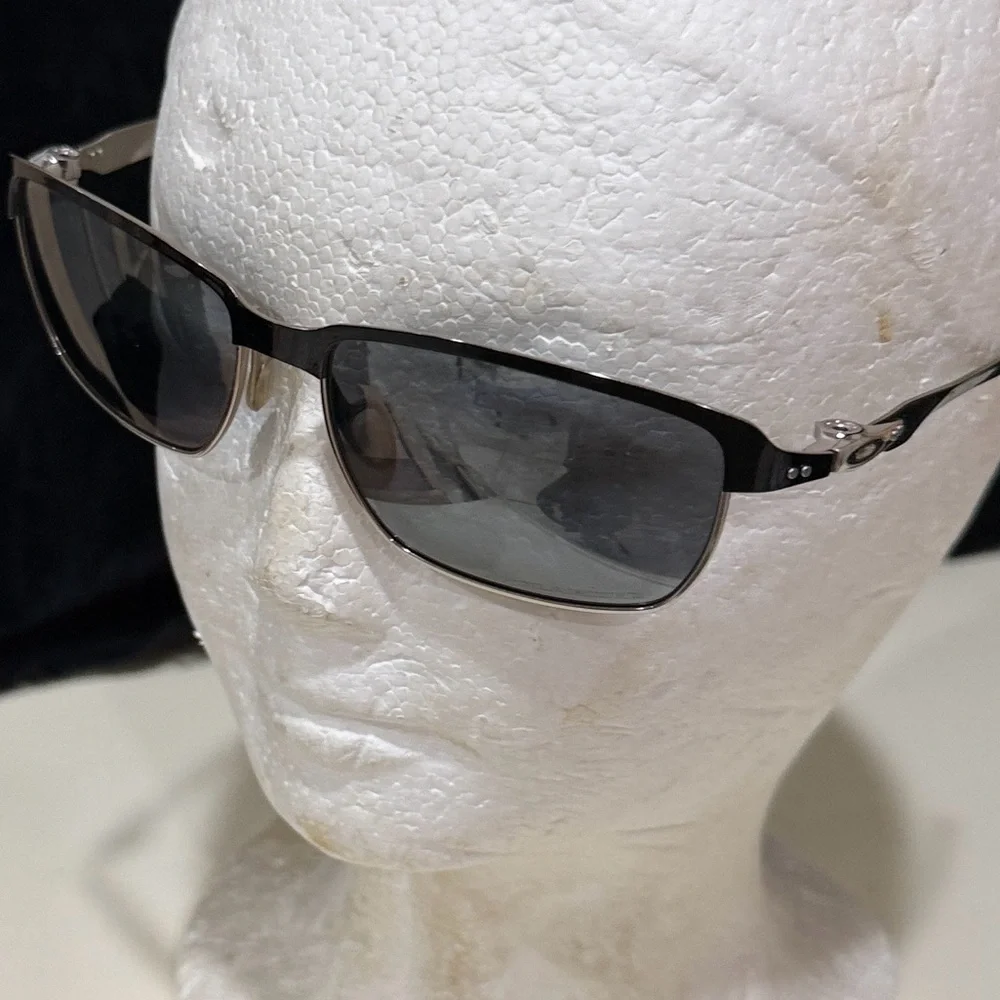 Oakley Tinfoil Sunglasses in Black with Case