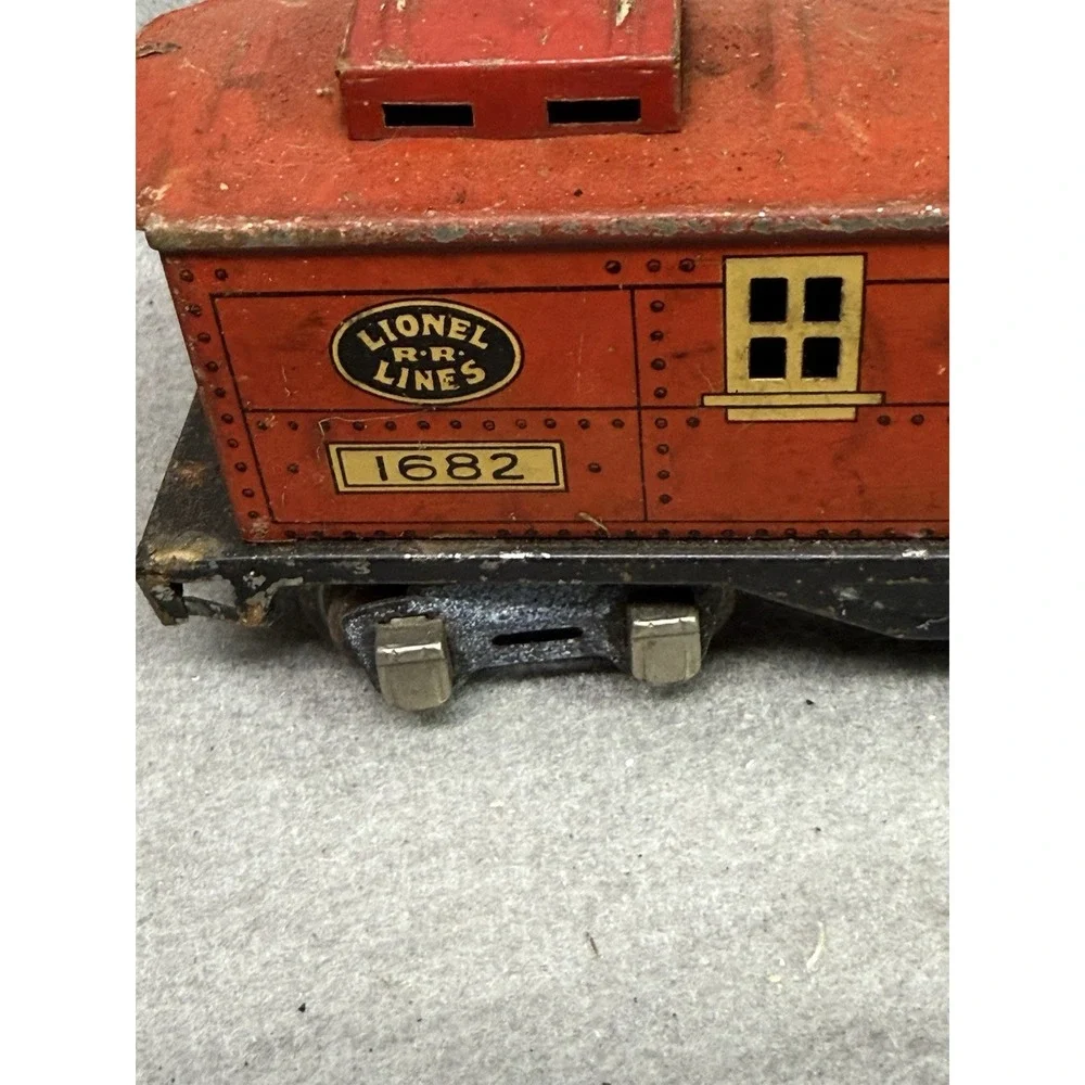 Lioness vintage lionel
