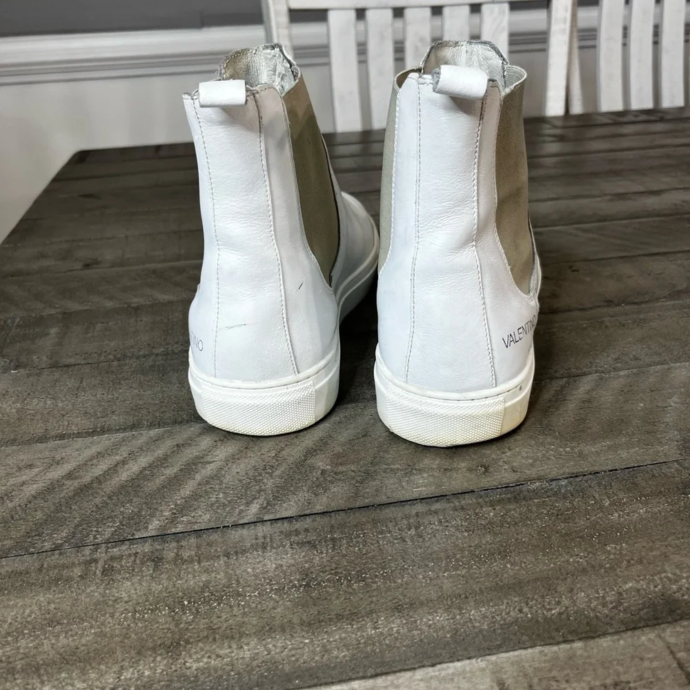 Valentino By Mario Valentino good some used