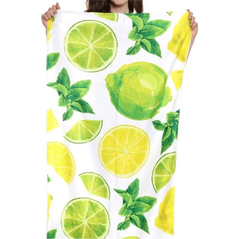 🍋 Citrus Print Beach Towel with Drawstring Bag – NWT