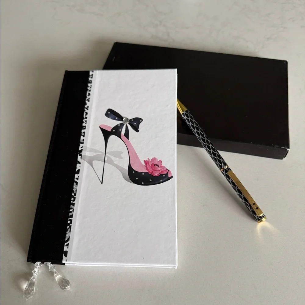 Go Retro: Little Black Book w/designer Pen