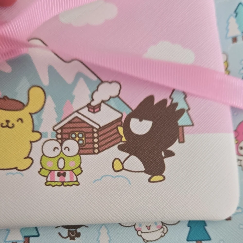 Hello Kitty adorable medium