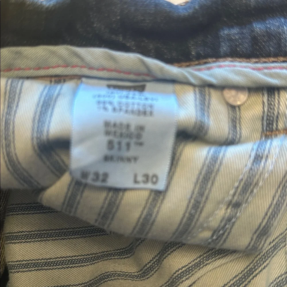 Levis stylish dark