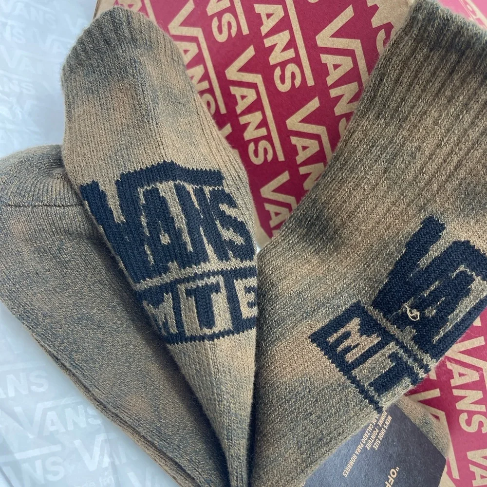 Vans socks features
