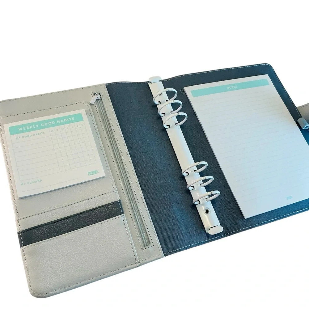 kikki.K kikki signature