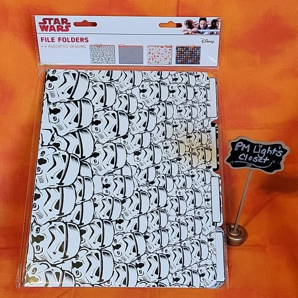 Star Wars Set of 4 File Folders New in Package Letter Size Disney