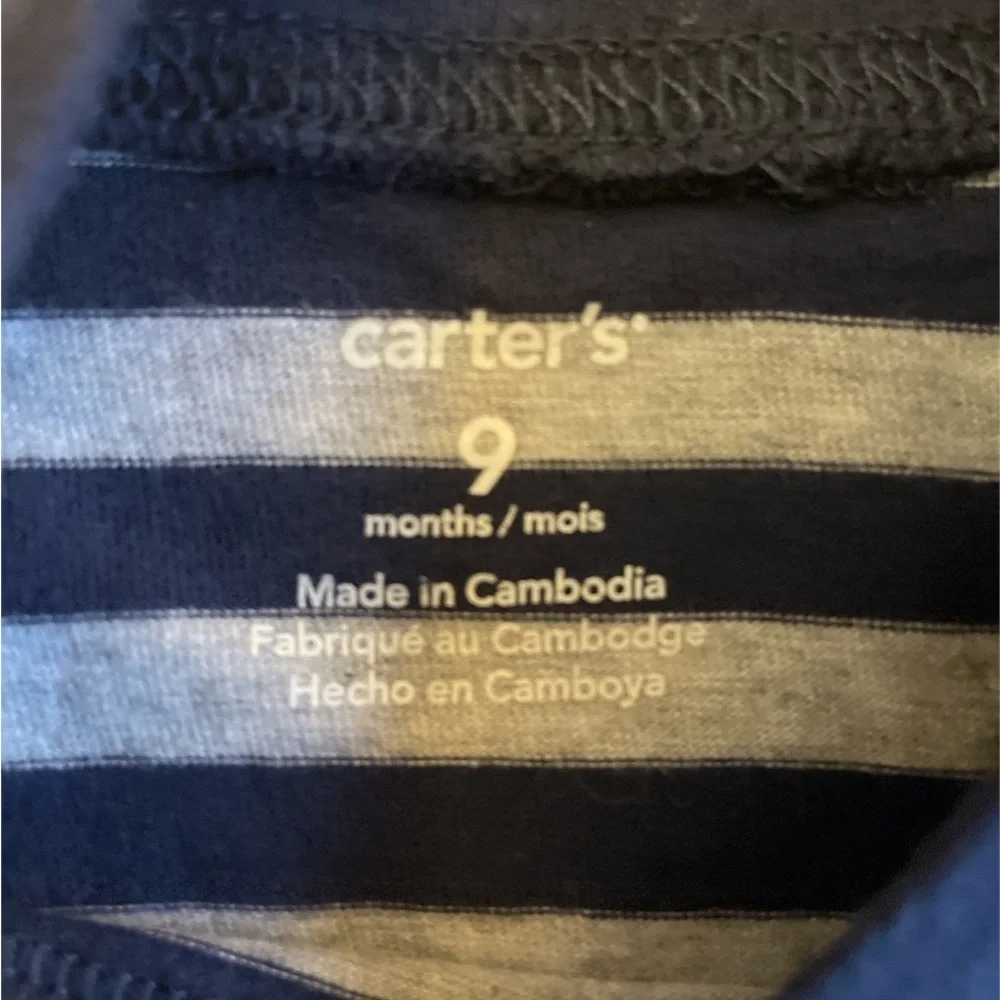 Carters baby between