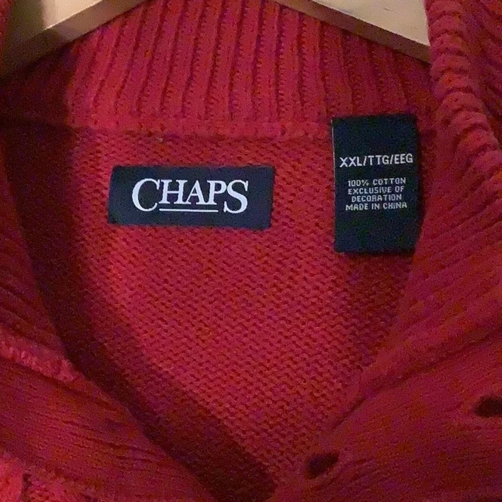 Chaps red button collar sweater, size XXL