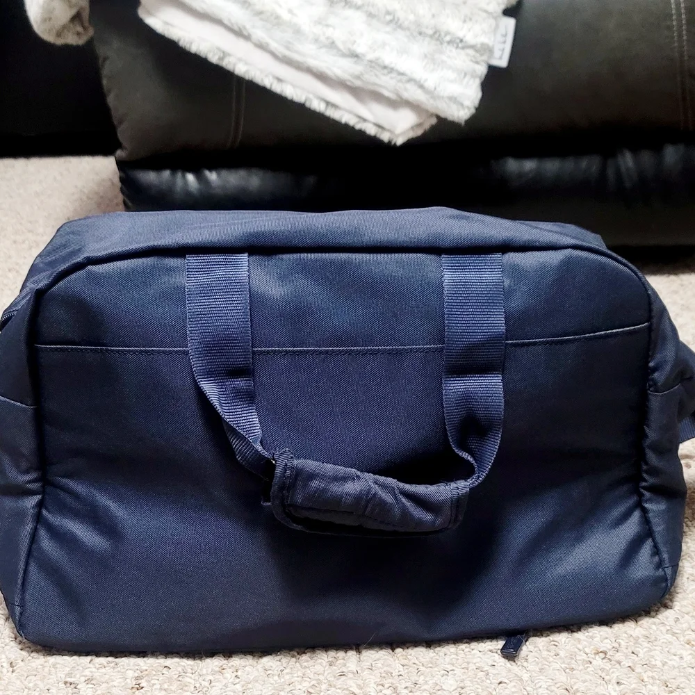 American Tourister sleek functional